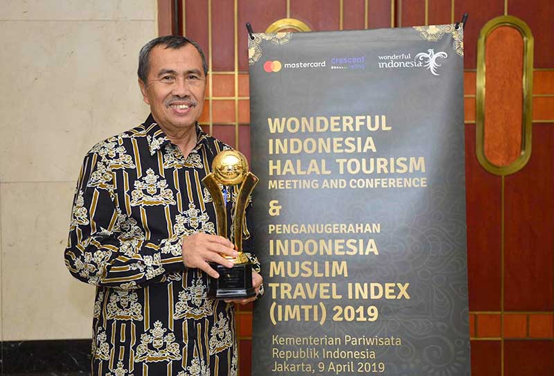 Hari Ini Gubri Teken MoU Wisata Halal dengan Menteri Pariwisata